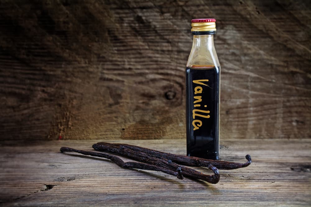 bottle of vanilla extract and vanilla