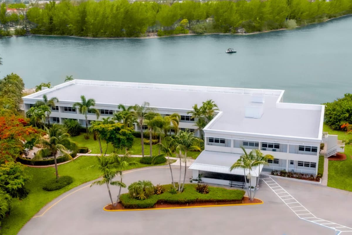 Zinnia Health at Deerfield Beach Drug & Alcohol Rehab in Deerfield