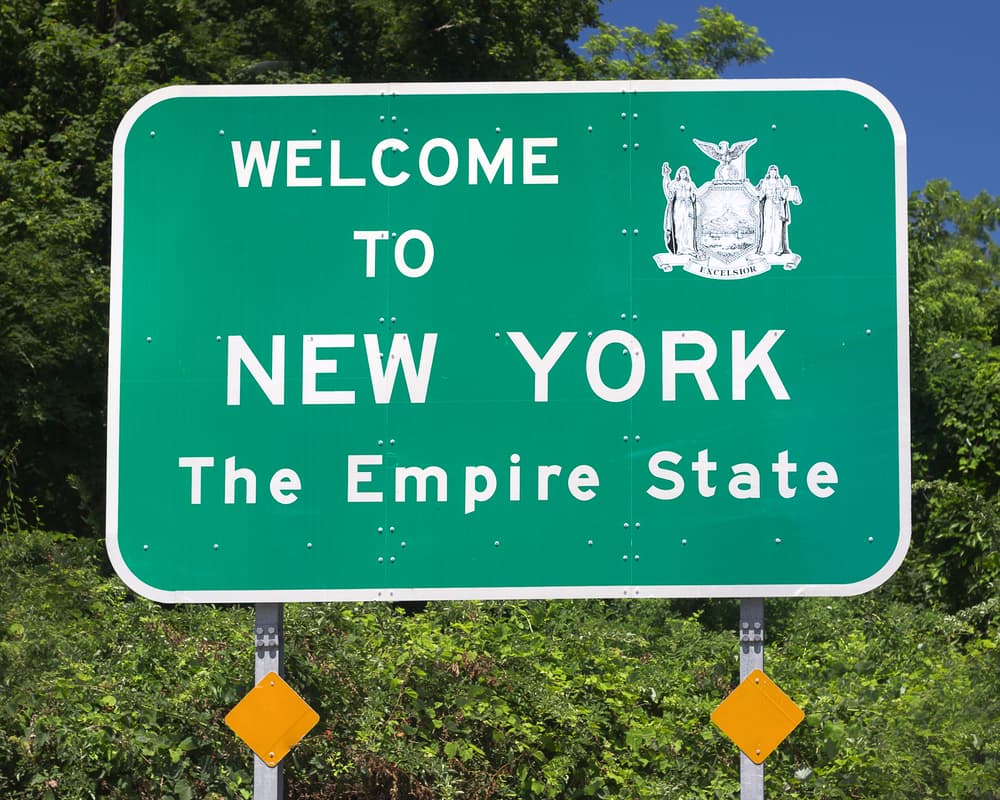 welcome to new york sign