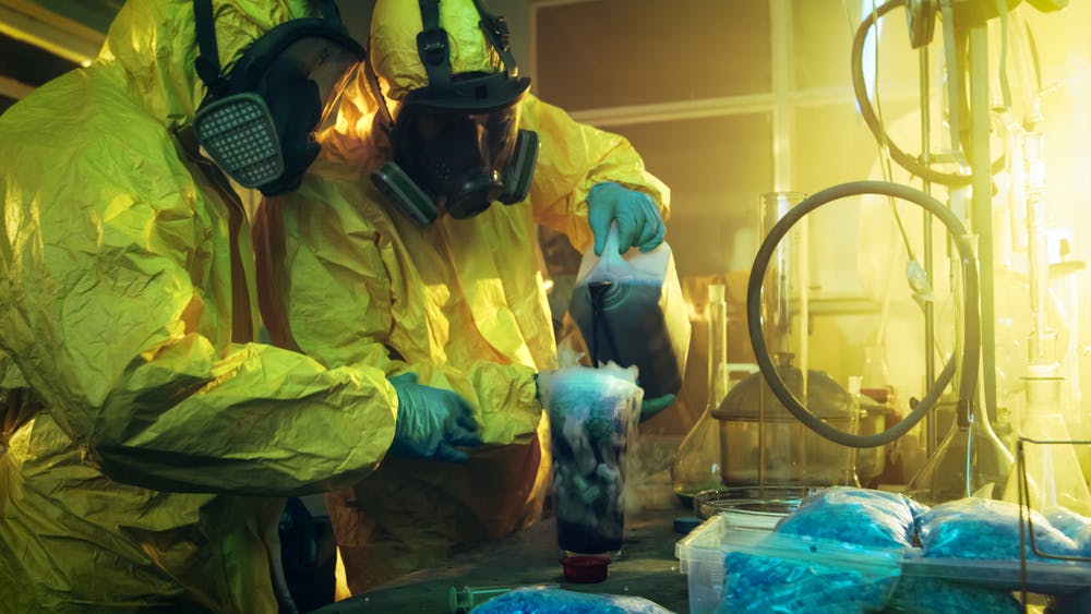 people making blue meth in meth lab
