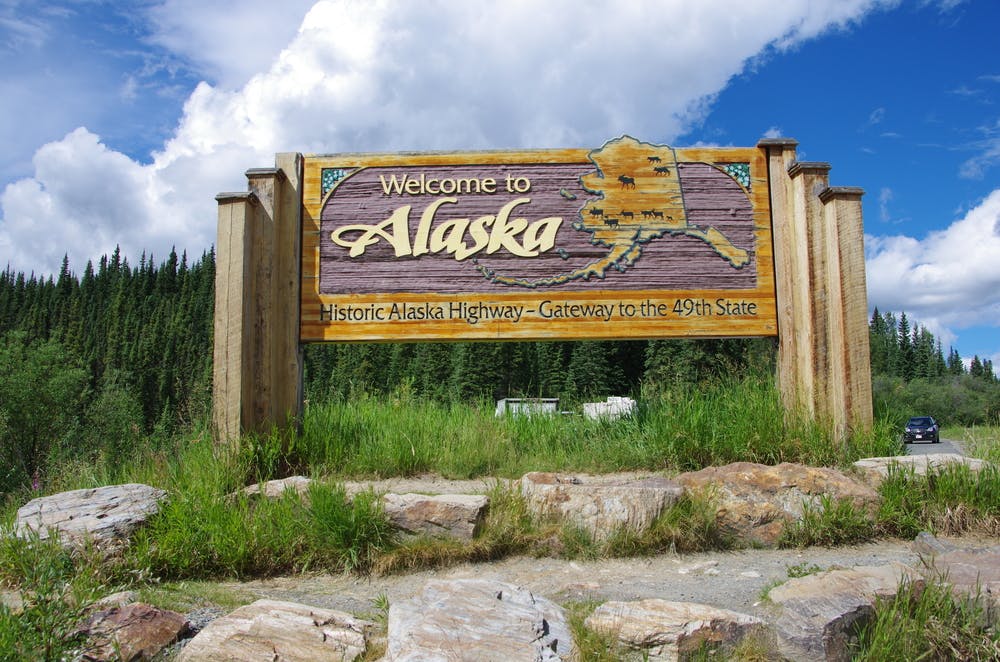 alaska welcome sign