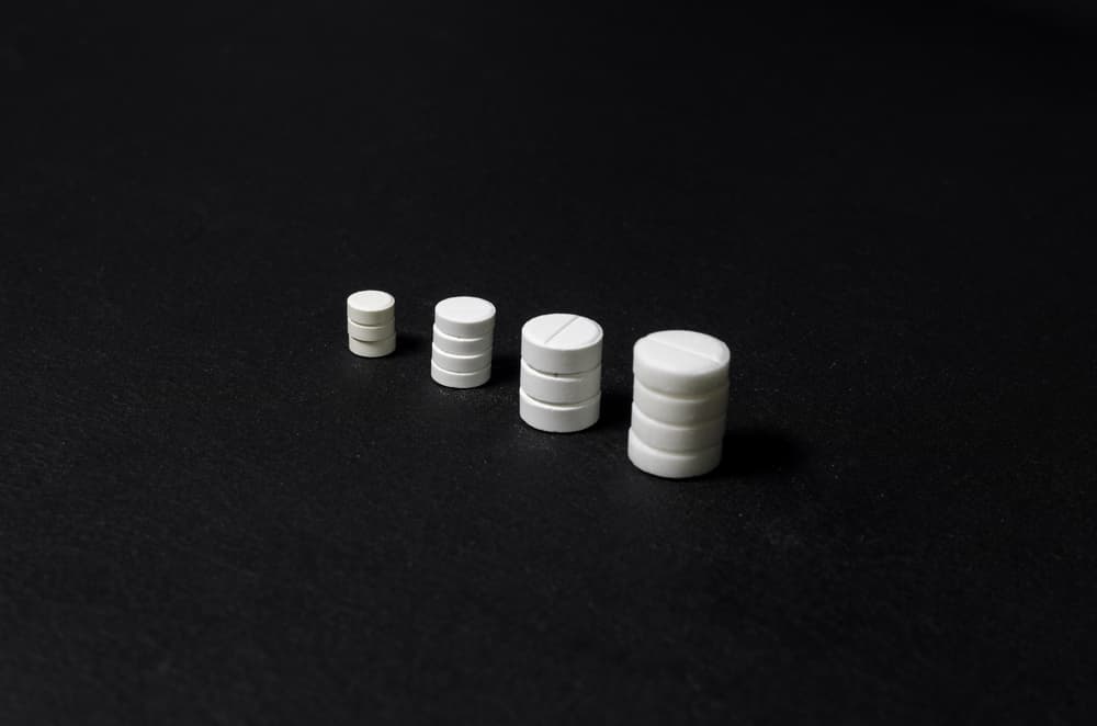 Tapper Powder What is a Drug Taper? Tapering Medication Explained | Zinnia Health